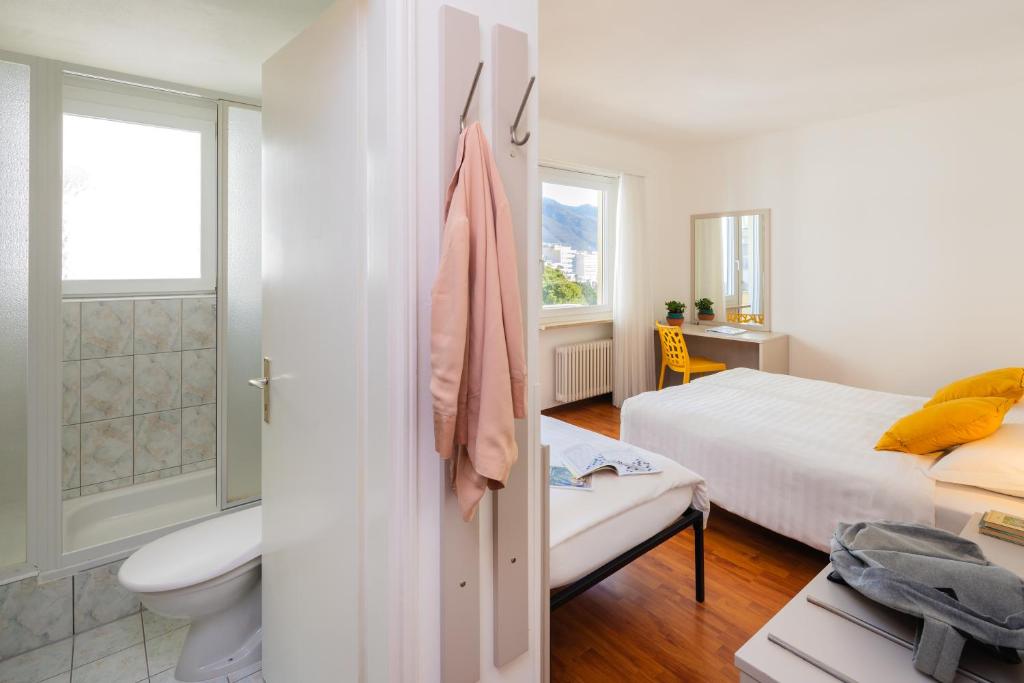 Koupelna v ubytování Hotel Rondinella Locarno