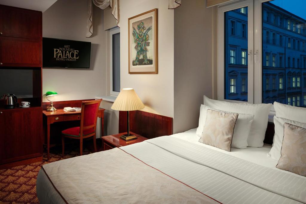 Art Nouveau Palace Hotel - Resim 6