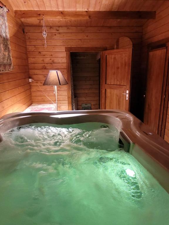 Fotografie z fotogalerie ubytování Chambre d'hôtes de charme v destinaci Boiscommun