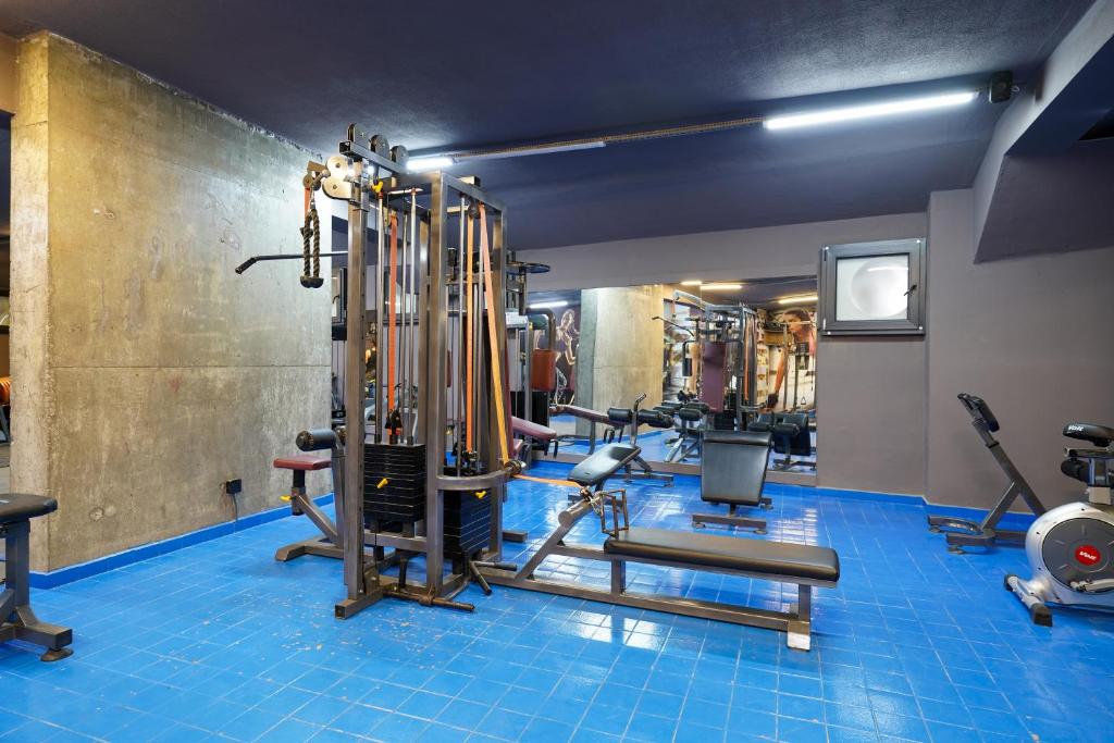 Fitness centrum a/nebo fitness zařízení v ubytování Askoroz Otel İzmit