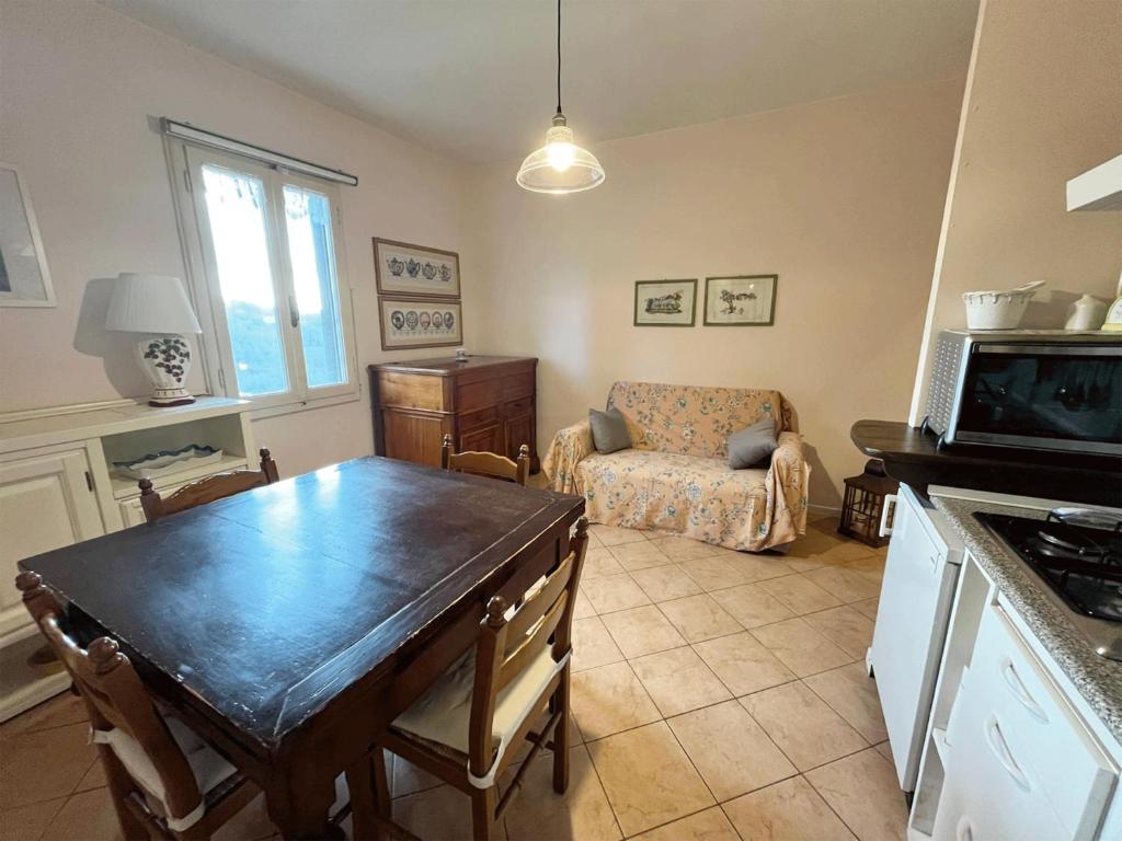 Kuchyň nebo kuchyňský kout v ubytování Casa Vacanze L'Acquerello