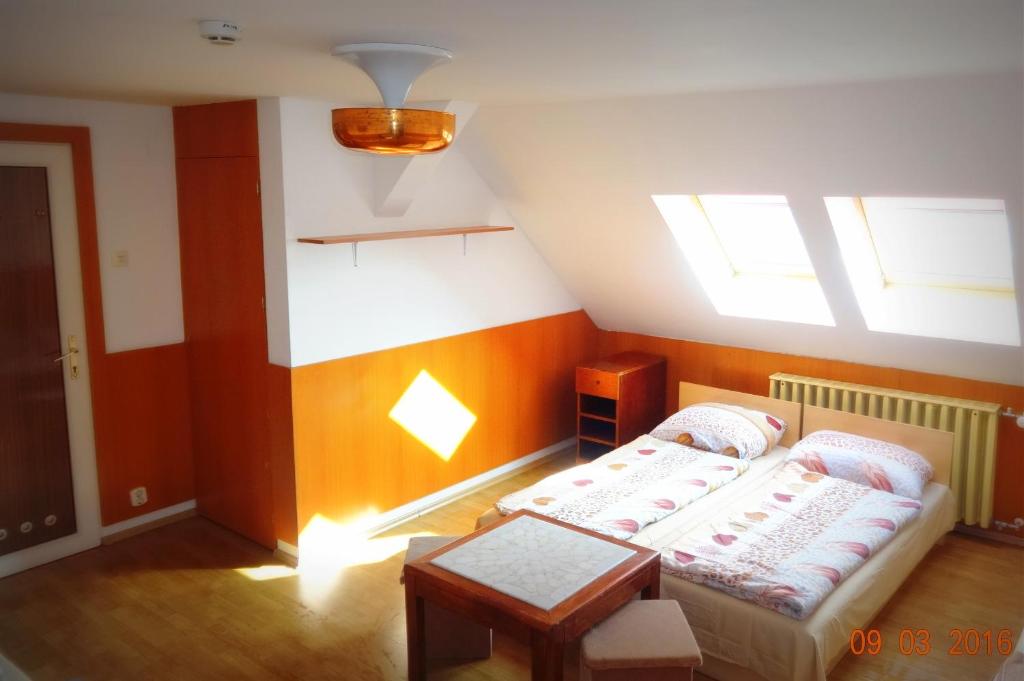 Postel nebo postele na pokoji v ubytování Botax Motel