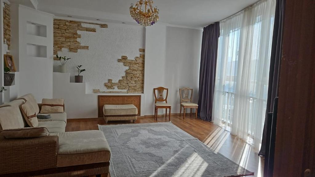 Almaty Towers - Housity