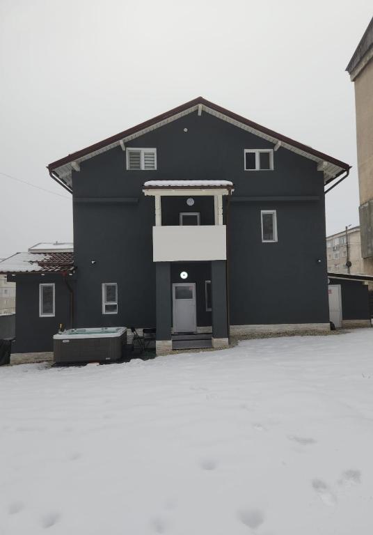 Casa Lupeni v zimě