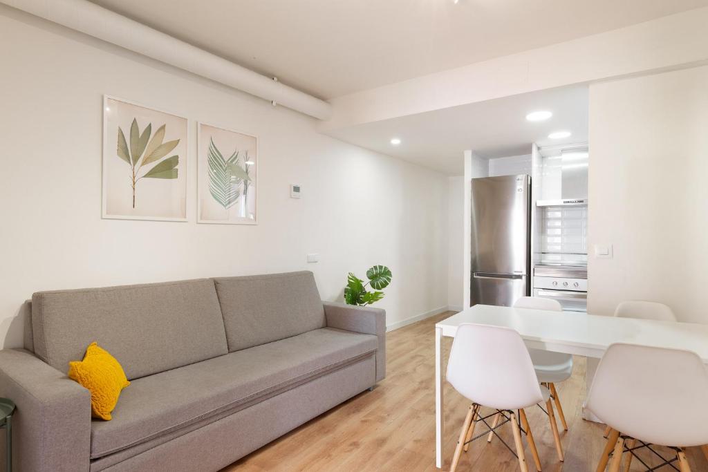 WOW Apartments by Olala Homes - 