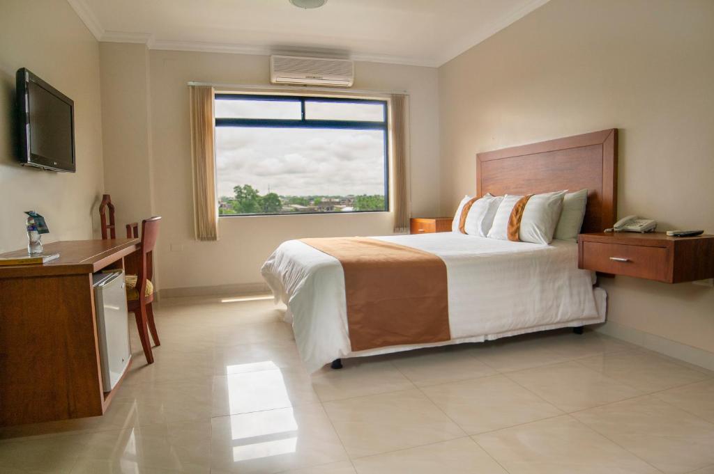 Gran Hotel De Lago - El Coca - Junior Suite