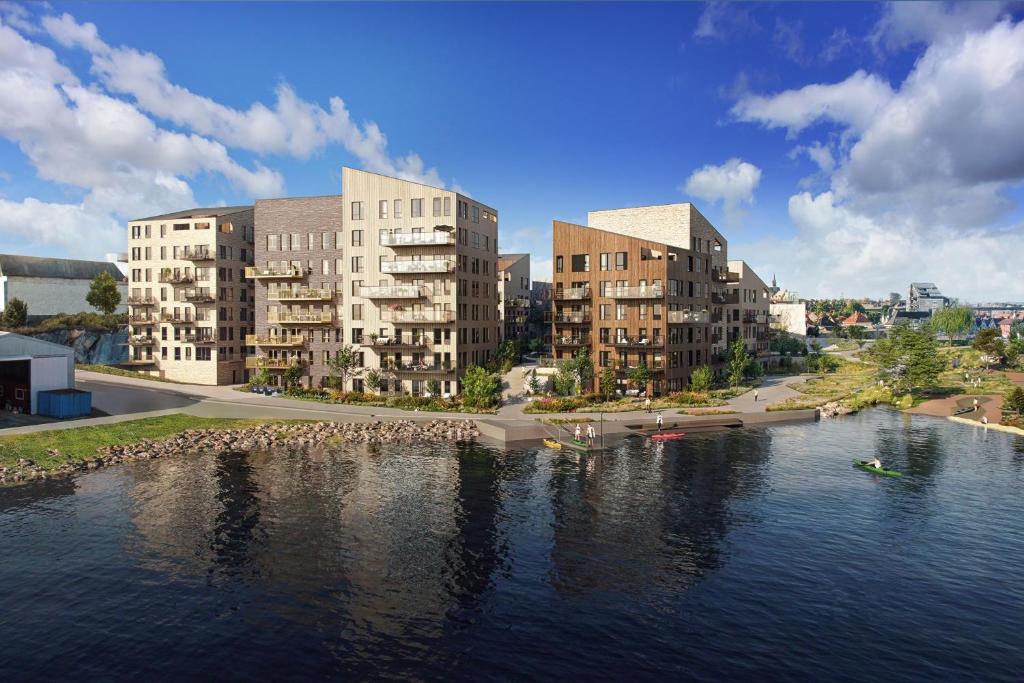 スタヴァンゲルにある8sq mts room Seaside Lervig-Parkの建築・川の表現