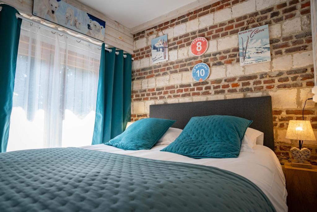 La Ferme des Templiers de Fléchinelle - Double Room With Private External Bathroom