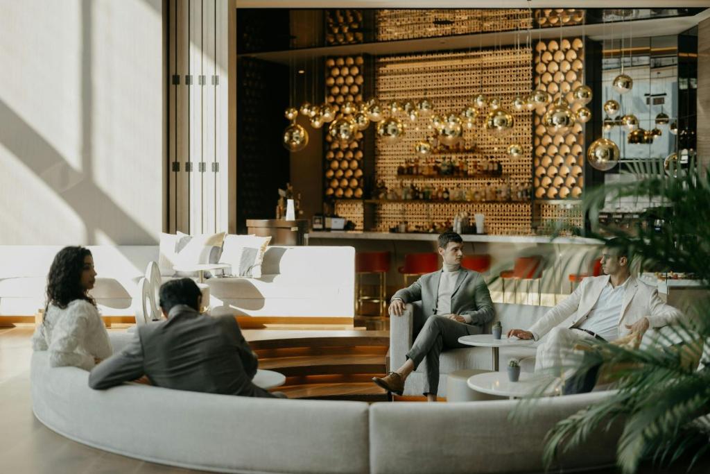 Clientes alojados en JW Marriott Hotel Istanbul Marmara Sea