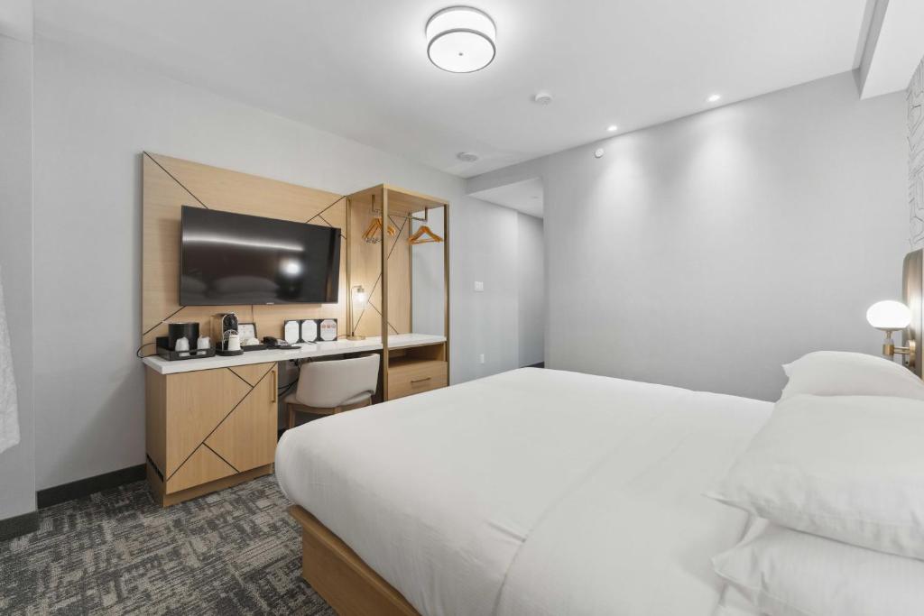 Tower Hotel at Fallsview - Resim 37