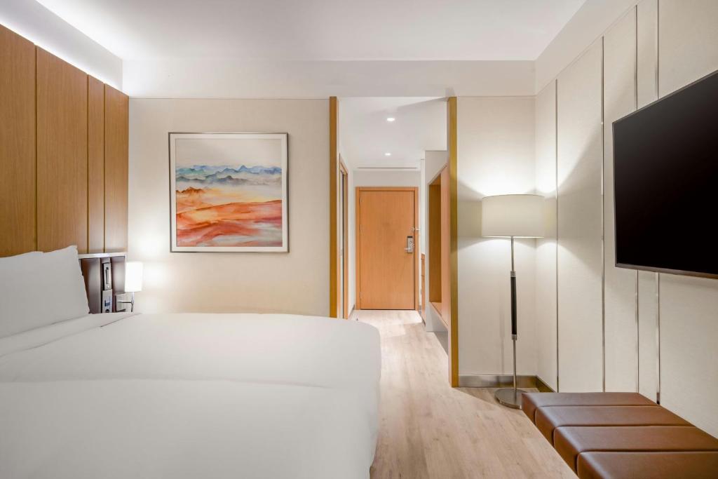 AC Hotel by Marriott Saint-Julien-en-Genevois - Twin Room With Zip Beds