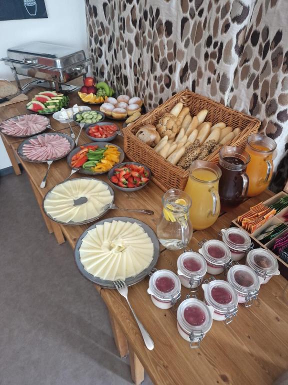 Jedzenie w hotelu lub w pobliżu