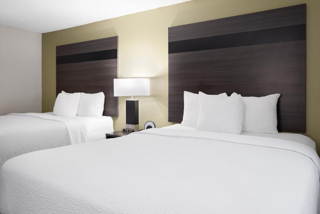 Baymont Inn & Suites by Wyndham - Habitación Con 2 Camas Grandes - No Fumadores