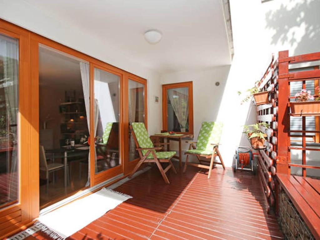 Downtown Garden Isle in urban Style-Free parking - отзывы и видео