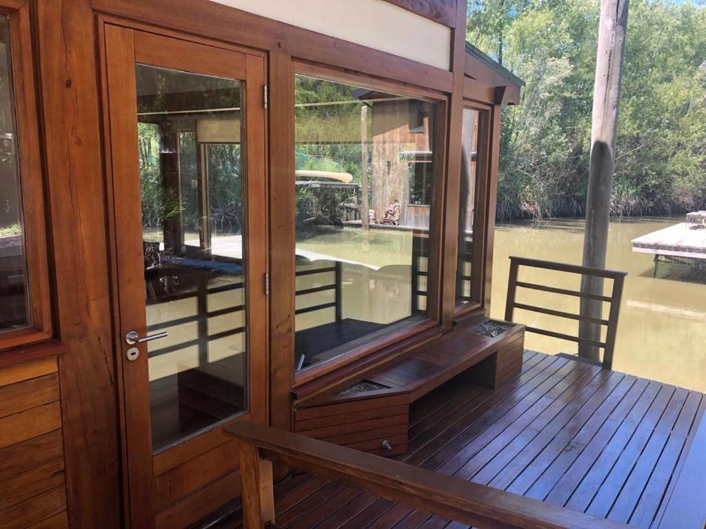 Casa flotante en el delta, tigre