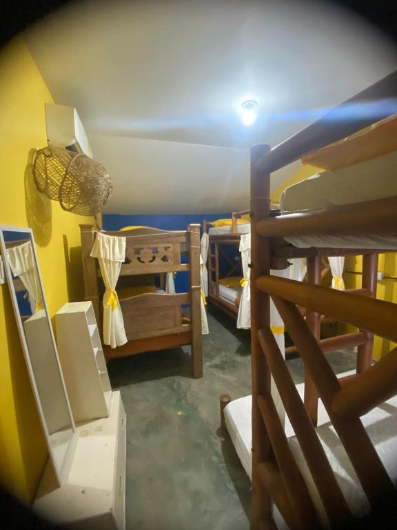 Palanda nebo palandy na pokoji v ubytování Home Beach Kristalu