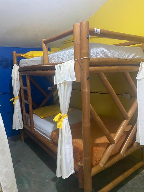 Palanda nebo palandy na pokoji v ubytování Home Beach Kristalu