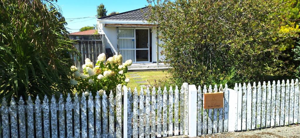 Bunny Cottage - Resim 1