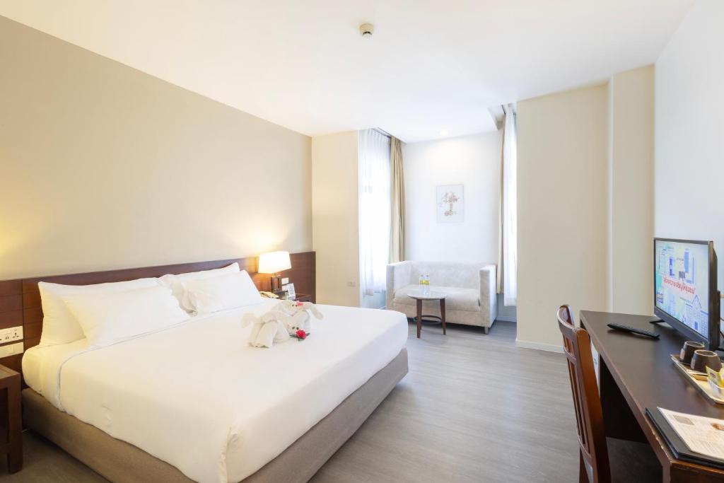 Golden Crown Grand Hotel - Resim 37