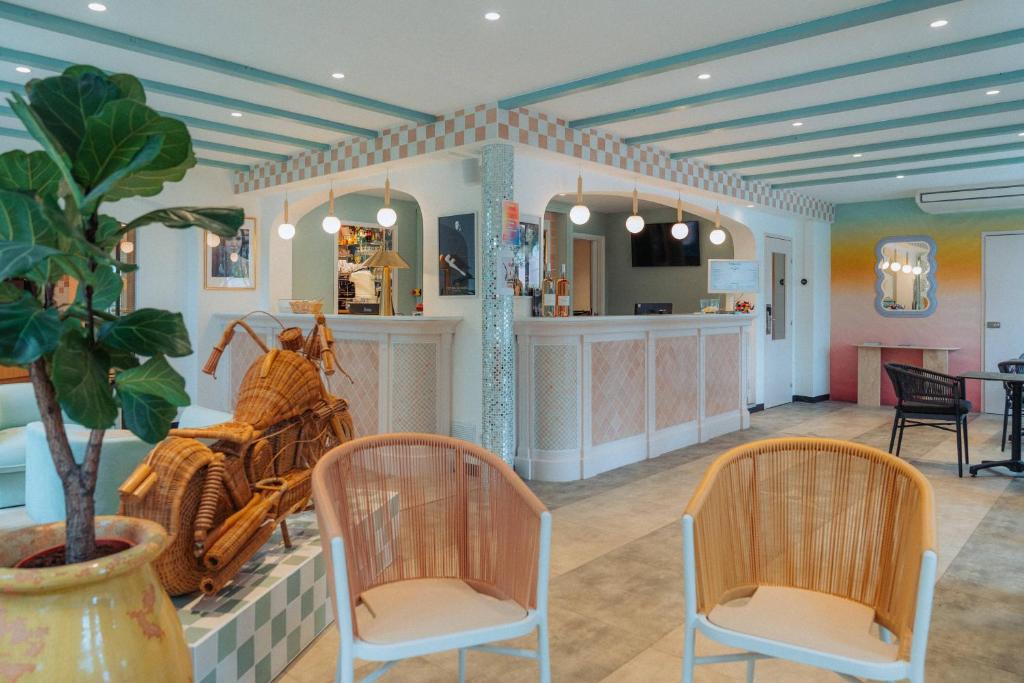 Kyriad Cannes - Mandelieu - Resim 15