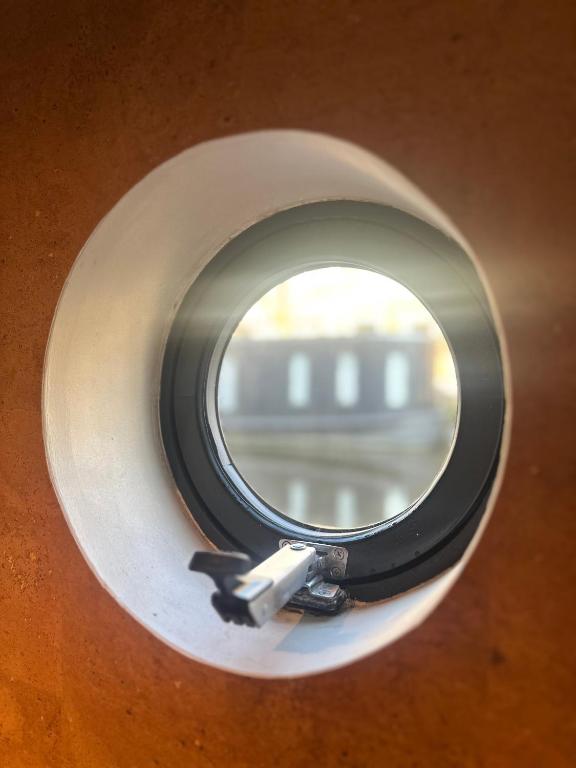 Fotografie z fotogalerie ubytování Houseboat BNB The floating Nest v destinaci Amsterdam