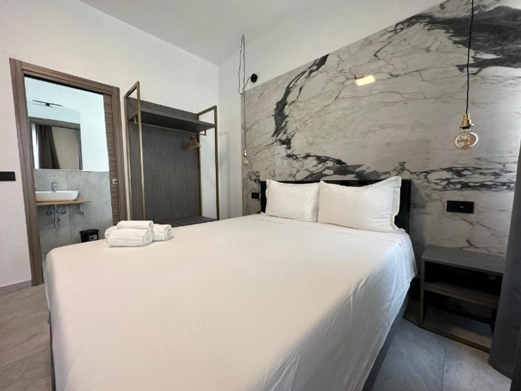Umberto 28 Guest House - Standard Double Room