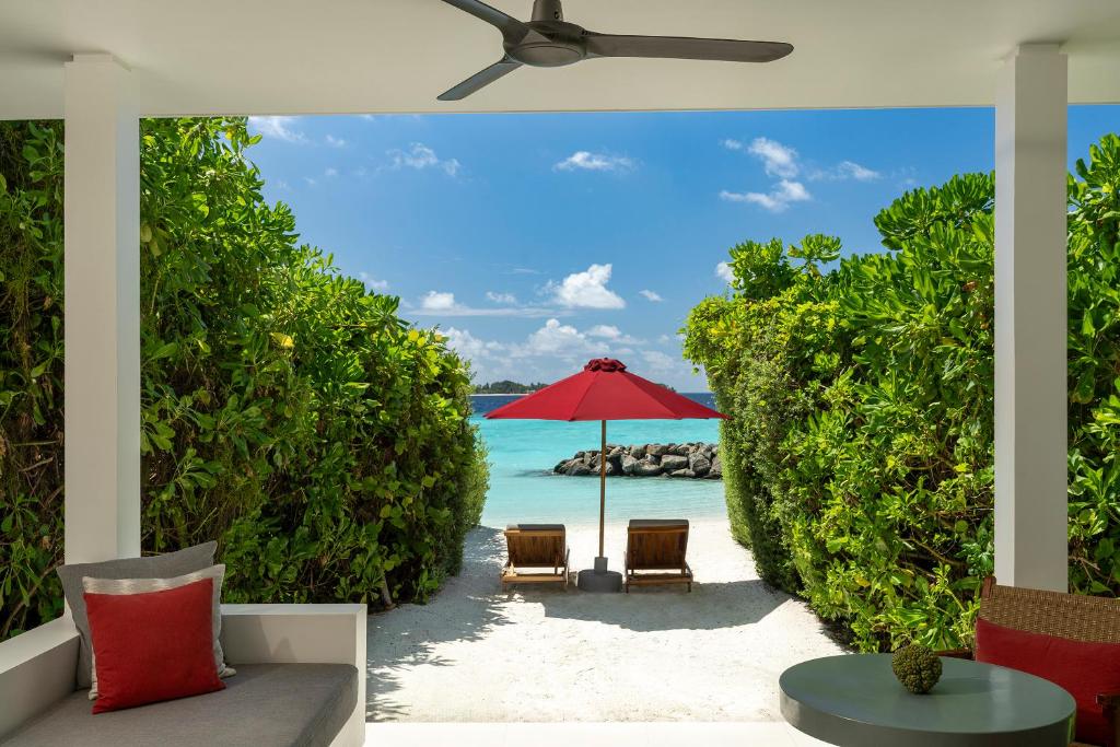 Niva Dhigali Maldives - A Premium All-Inclusive Resort - 16