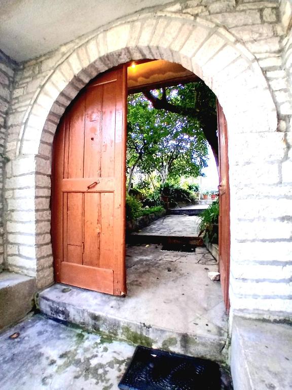 Kép House H Çela szállásáról Gjirokastrában a galériában
