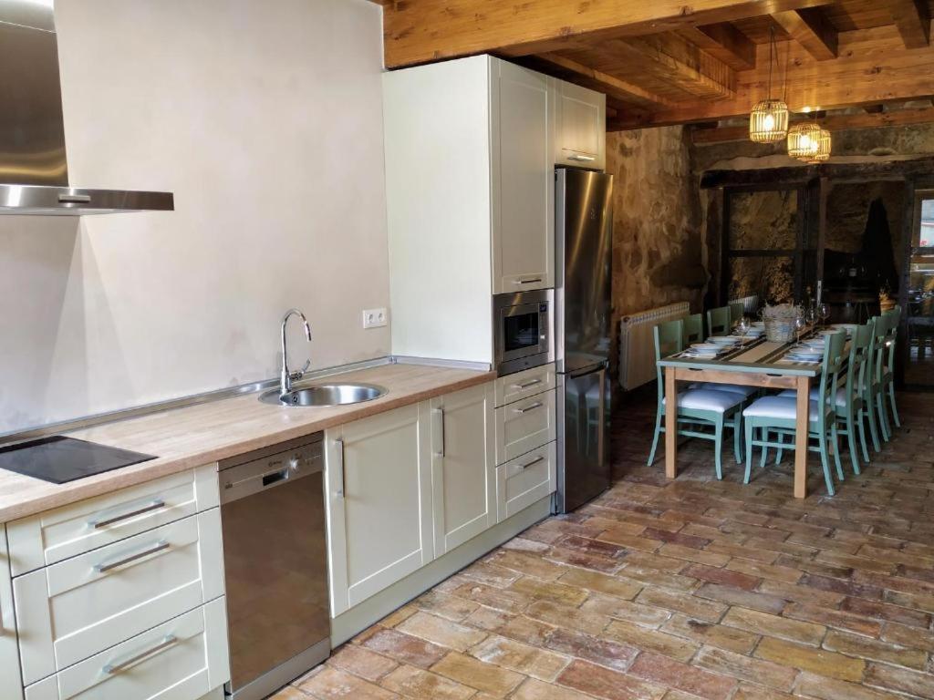 Kuchyň nebo kuchyňský kout v ubytování La Casa de las Tinas