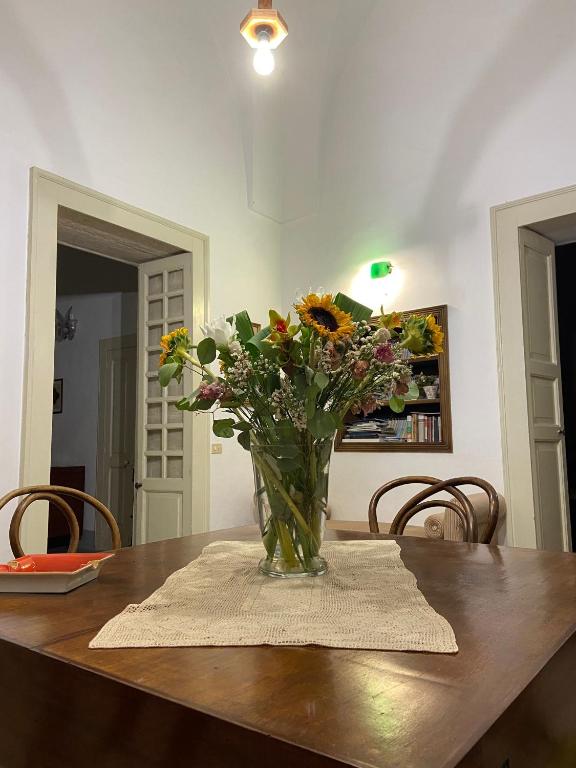 Foto dalla galleria di Villa De Pietro a Cursi