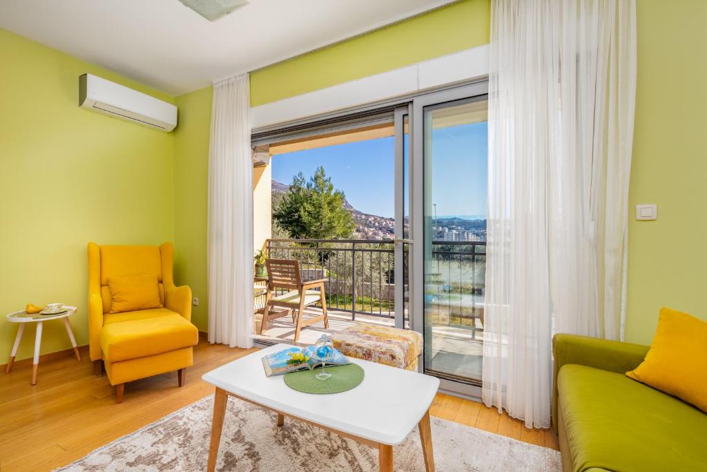 Posezení v ubytování Apart hotel M S KATUNJANIN
