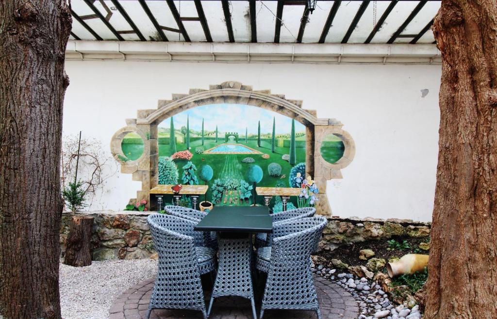 Hôtel Crystal Reims Centre - Resim 3