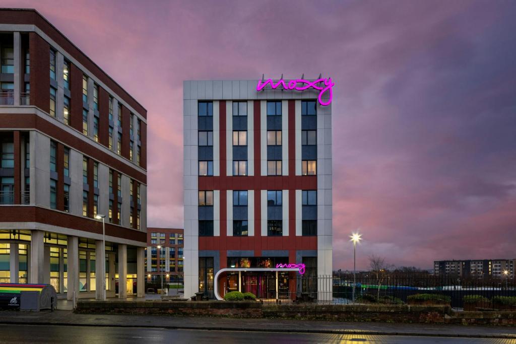 Moxy Glasgow Merchant City - Resim 8