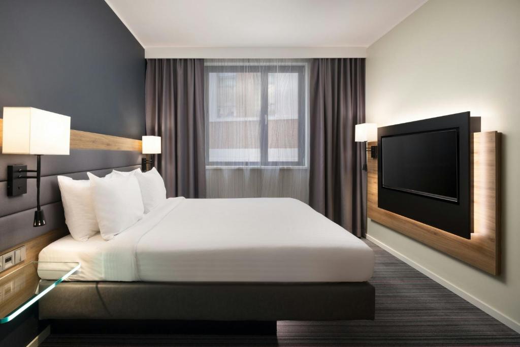 Moxy Glasgow Merchant City - Resim 16