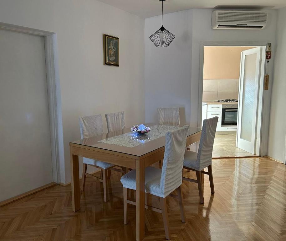 Fotografie z fotogalerie ubytování Apartman Mirna v destinaci Knin