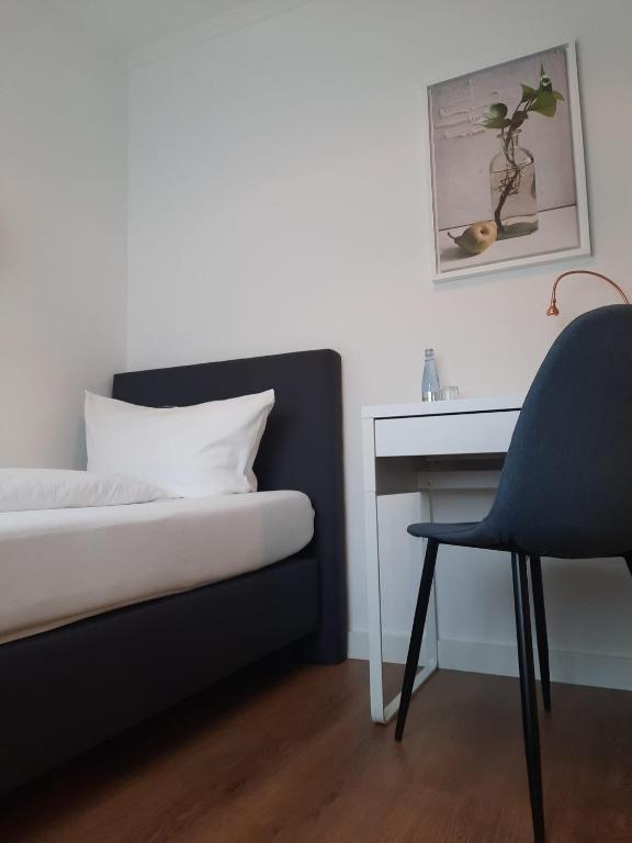 Hotel Freihof am Roland - Chambre Simple Économique