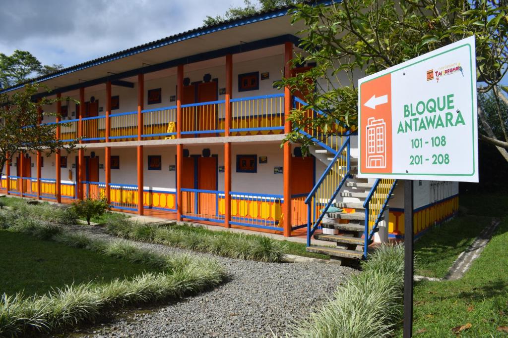 Foto de la galería de Hotel Campestre Tacurrumbi en Circasia