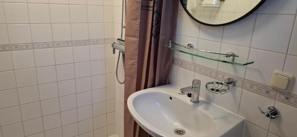 Koupelna v ubytování Vacation home Zwaantje #DKR2