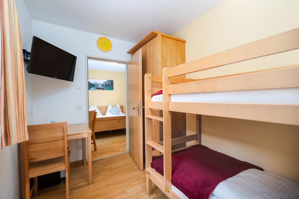 Hotel Laaxerhof - 18