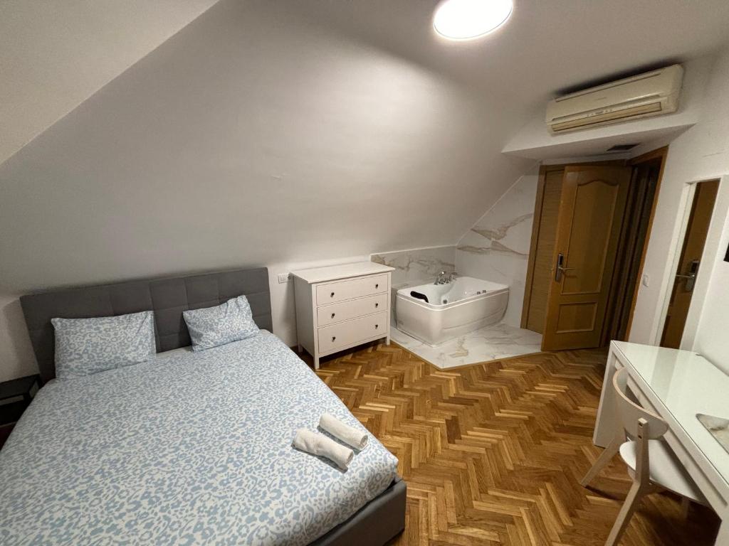 Casa El Viso - Habitación Triple De Lujo