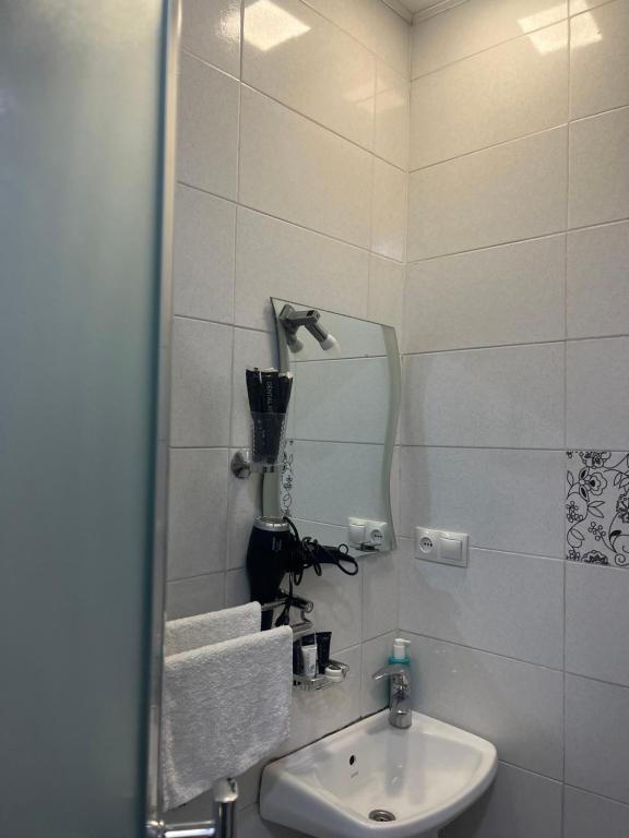 Koupelna v ubytování Hotel 6