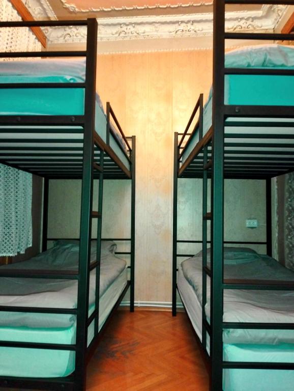 Letto o letti in una camera di Long Tree Hostel - Comfy Mattress