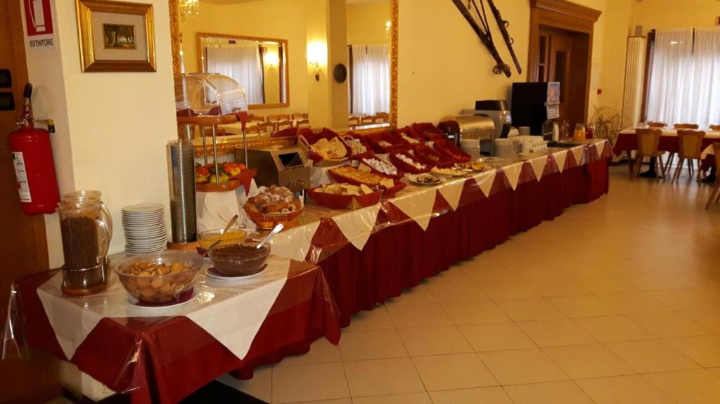 Jedzenie w hotelu lub w pobliżu