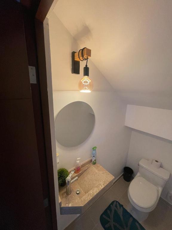 Koupelna v ubytování Itzamná House