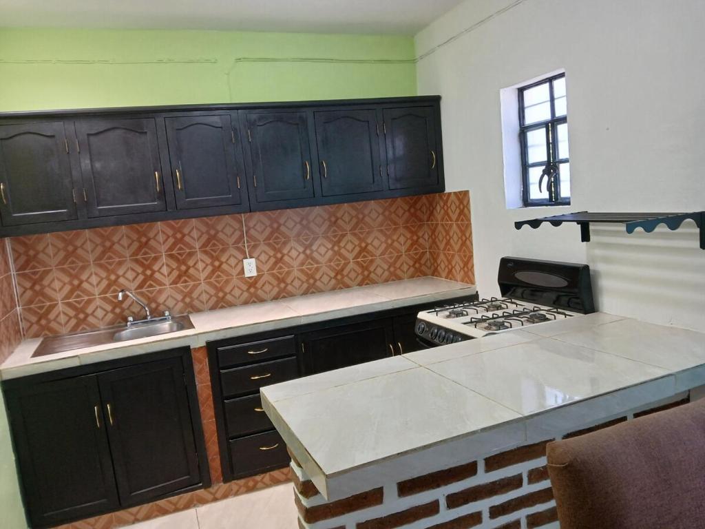 Kuchyň nebo kuchyňský kout v ubytování Casa Rousse