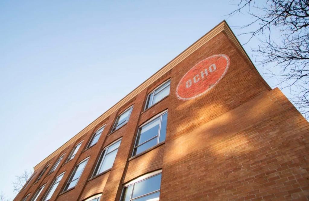 Certifikát, hodnocení, plakát nebo jiný dokument vystavený v ubytování Hotel Ocho
