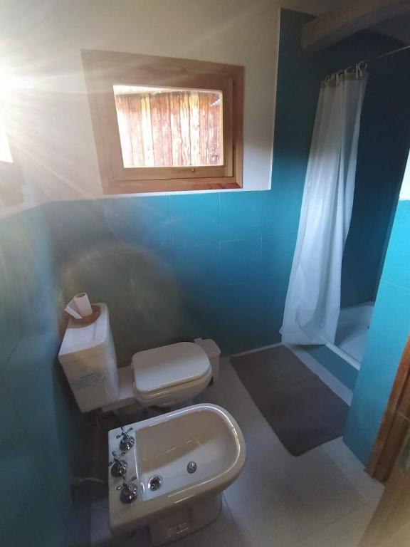 Cabaña La Confluencia, a metros del Río Quemquemtreu y del Río Azul