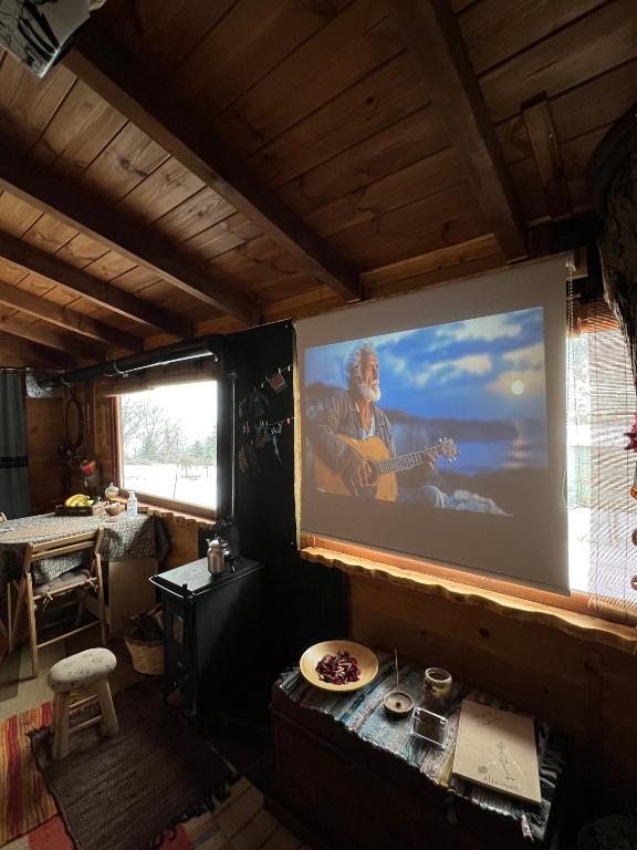 TV a/nebo společenská místnost v ubytování RVilla