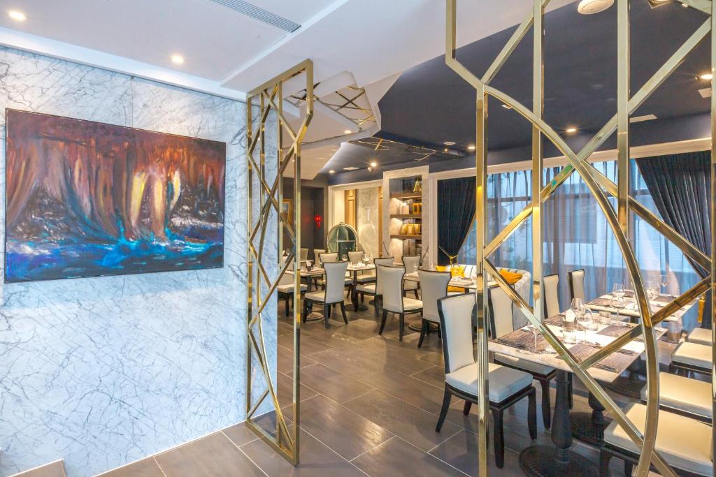 Restaurace v ubytování 墾丁耳東華苑ErDong Manor