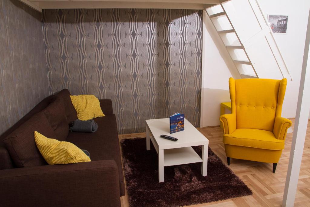 Posedenie v ubytovaní Lovag Apartman